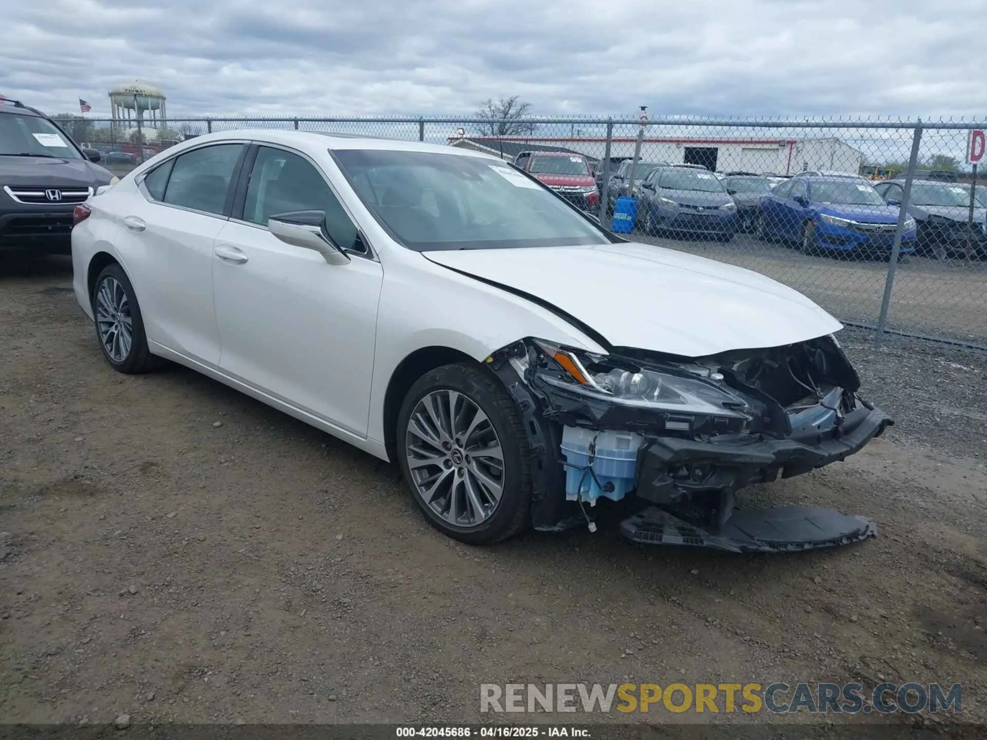 1 Фотография поврежденного автомобиля 58ADZ1B10MU082396 LEXUS ES 350 2021