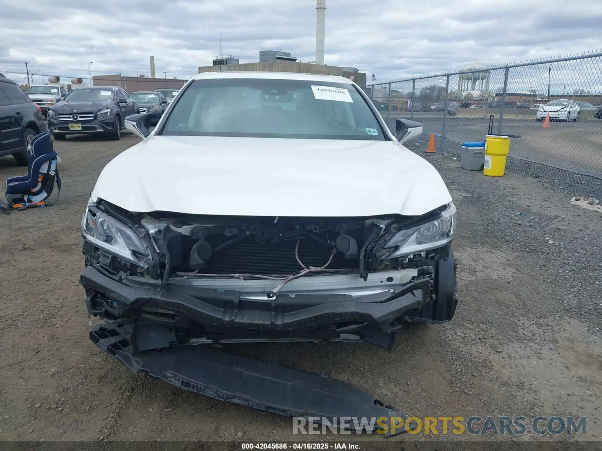 12 Фотография поврежденного автомобиля 58ADZ1B10MU082396 LEXUS ES 350 2021