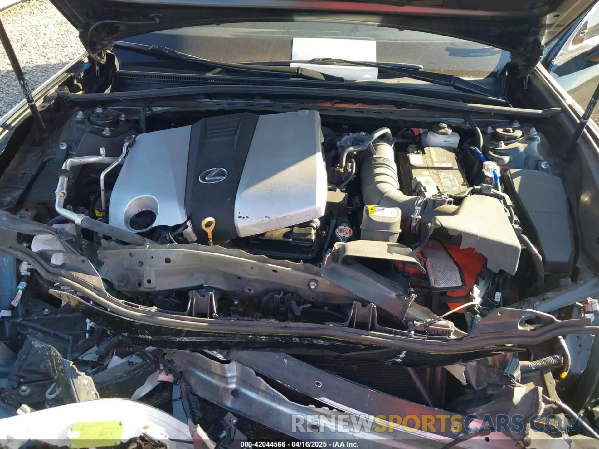 10 Photograph of a damaged car 58ADZ1B12MU082657 LEXUS ES 350 2021