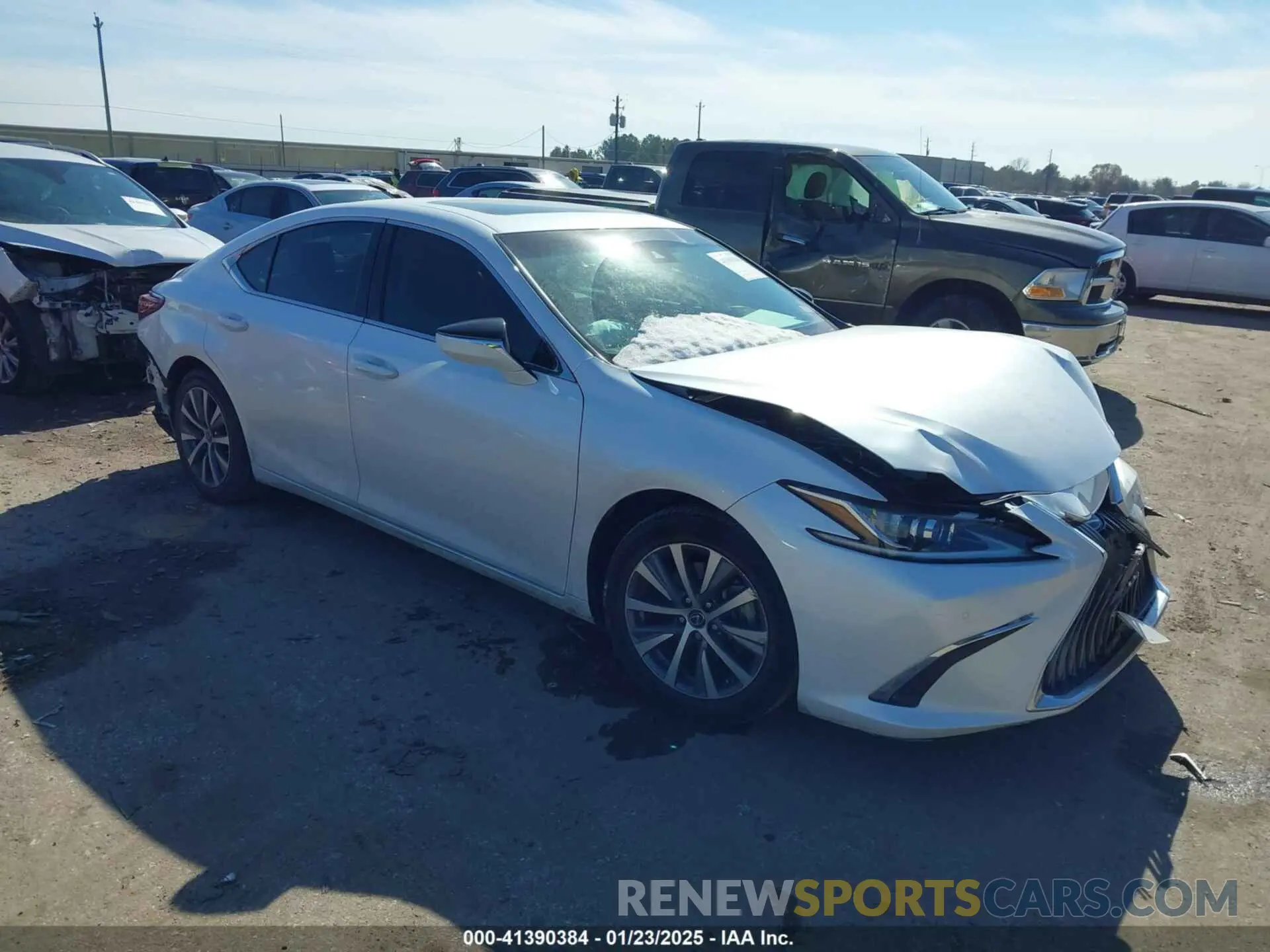 1 Фотография поврежденного автомобиля 58ADZ1B14MU096771 LEXUS ES 350 2021