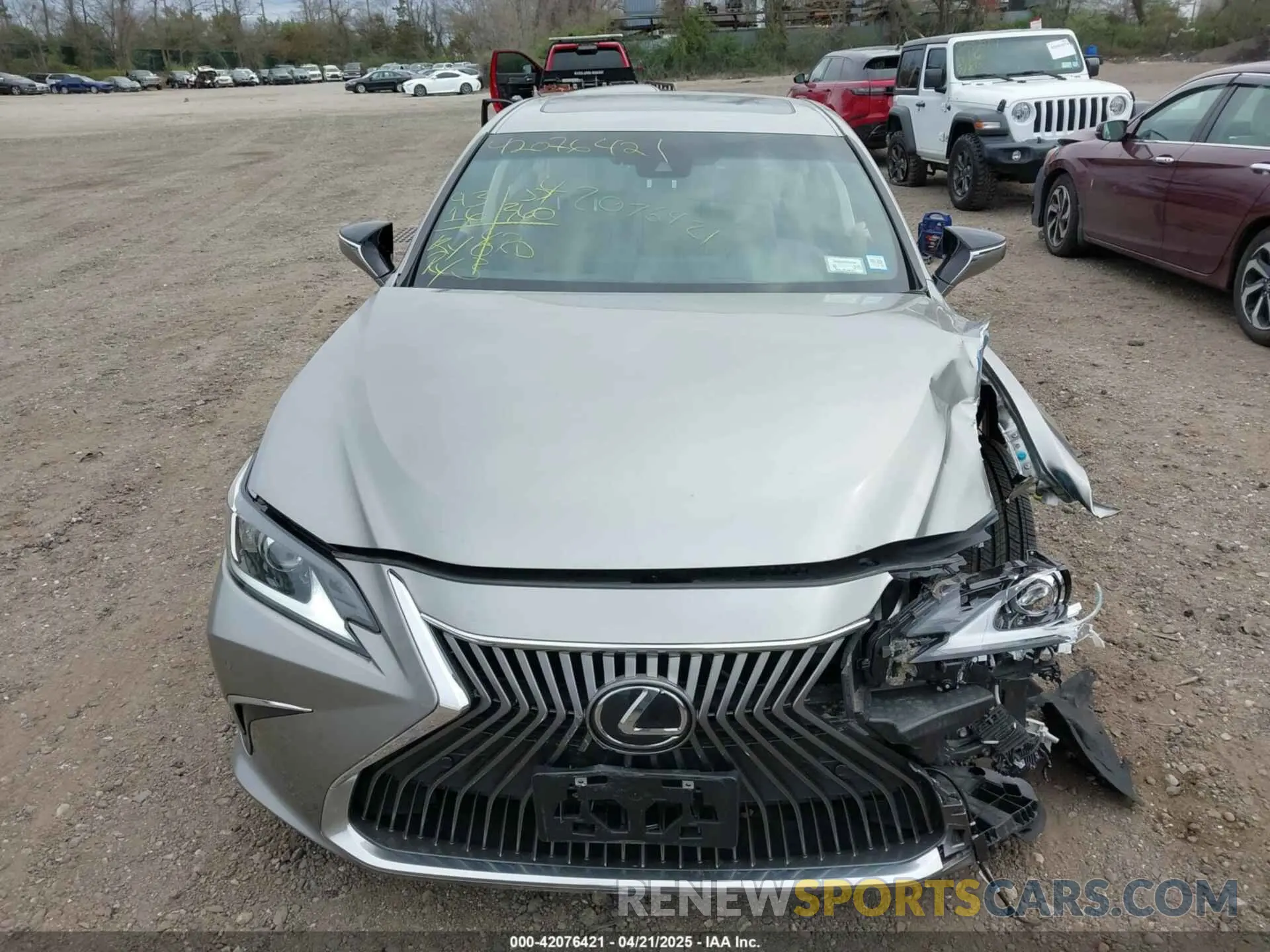 12 Photograph of a damaged car 58ADZ1B15MU098884 LEXUS ES 350 2021