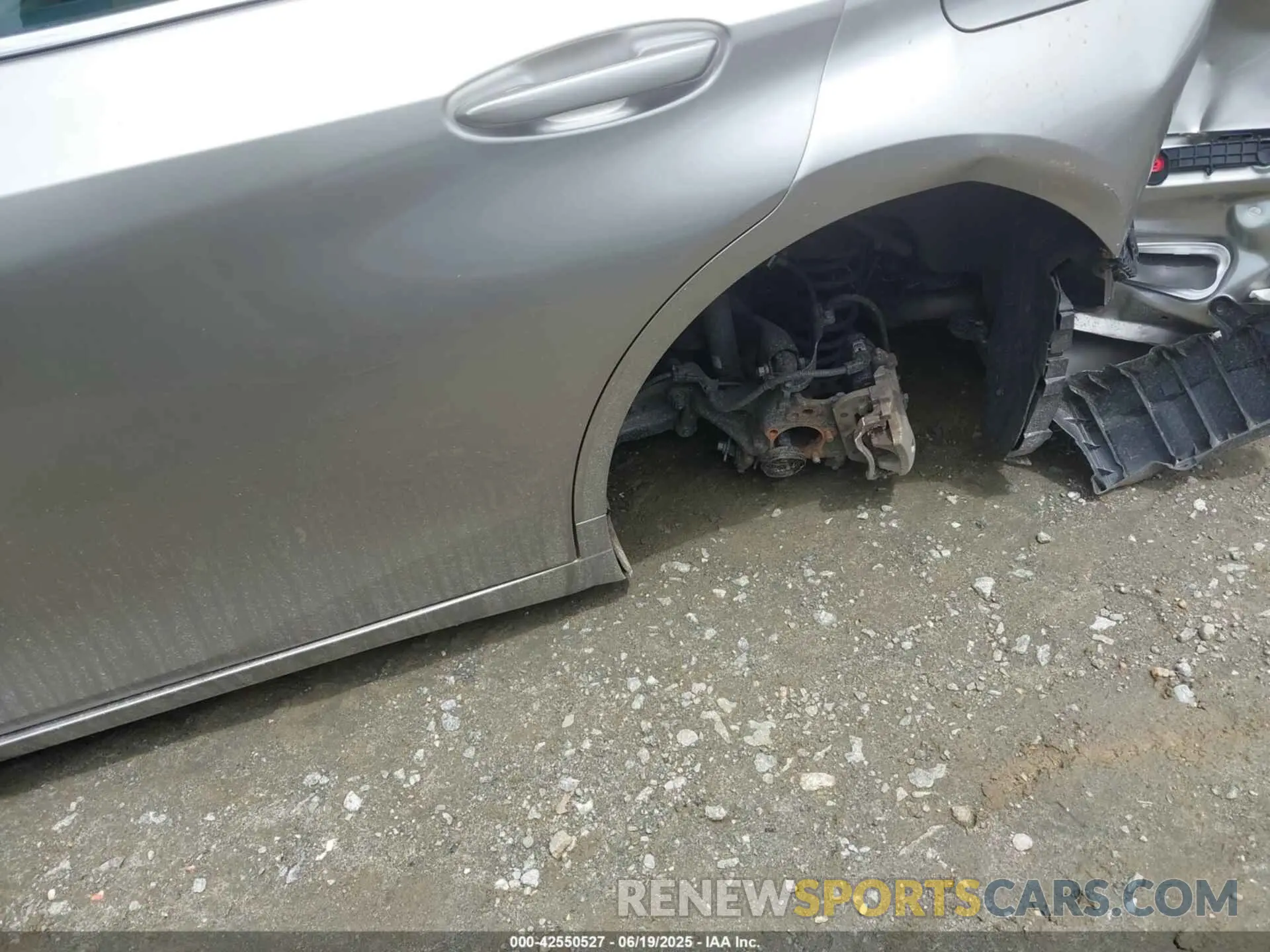 6 Photograph of a damaged car 58AFZ1B13MU108112 LEXUS ES 350 2021