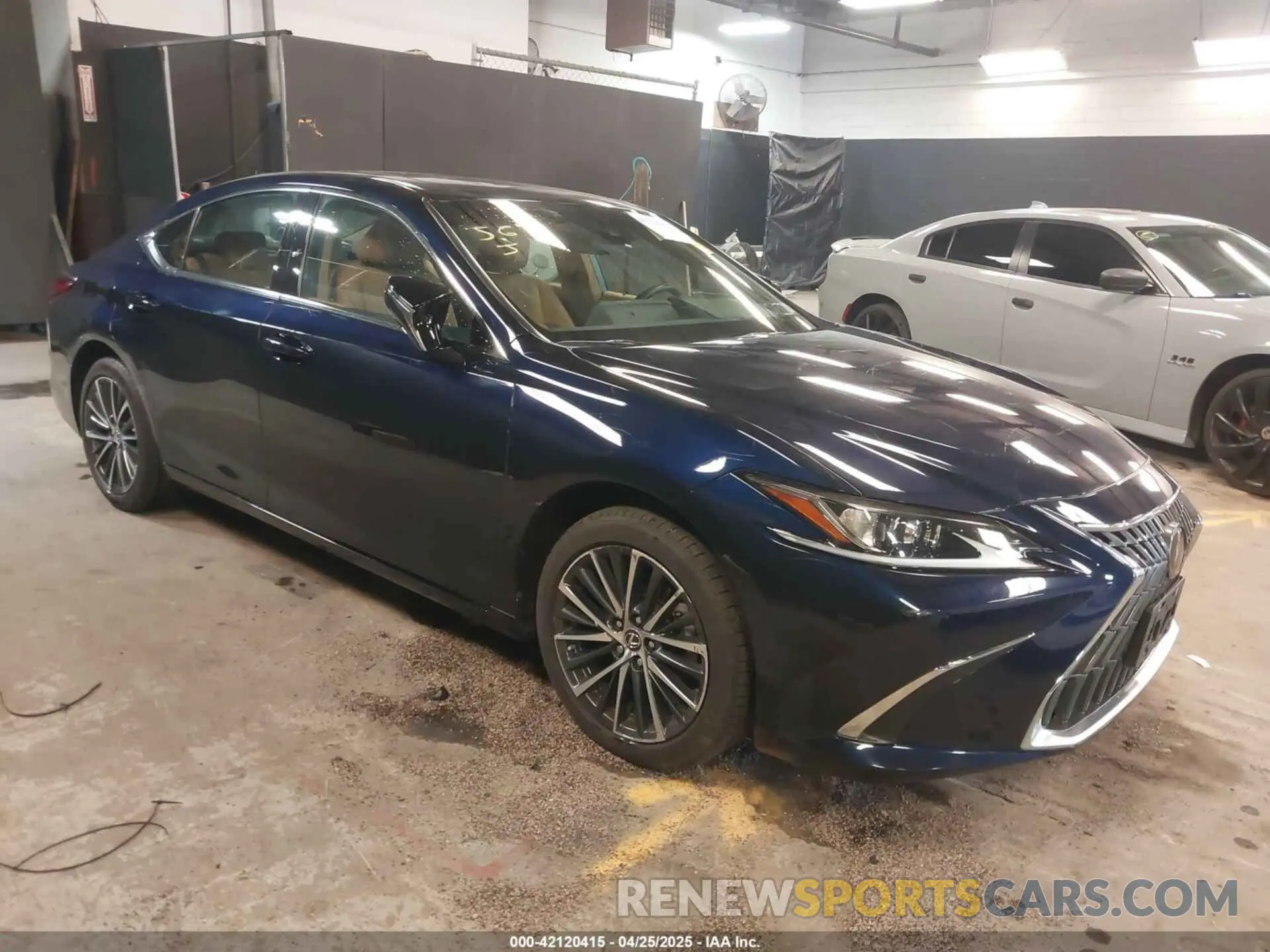 1 Photograph of a damaged car 58ADZ1B11NU133521 LEXUS ES 350 2022