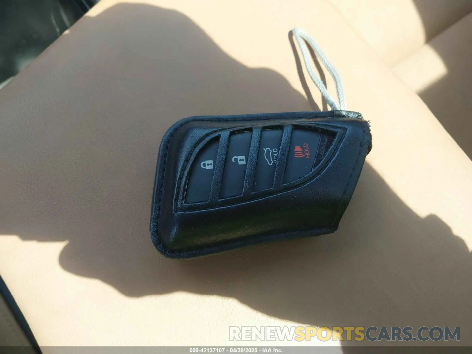 11 Фотография поврежденного автомобиля 58ADZ1B15NU121923 LEXUS ES 350 2022