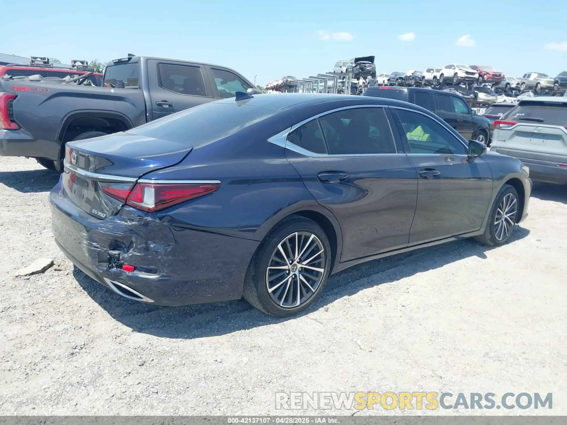 4 Фотография поврежденного автомобиля 58ADZ1B15NU121923 LEXUS ES 350 2022