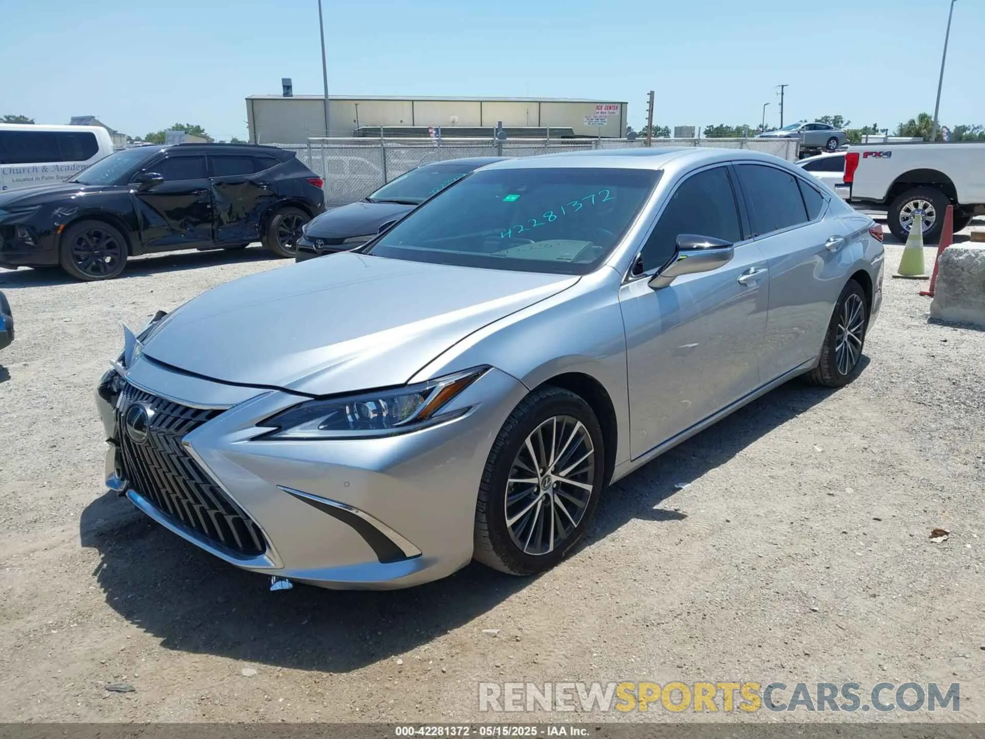 2 Фотография поврежденного автомобиля 58ADZ1B15NU137653 LEXUS ES 350 2022