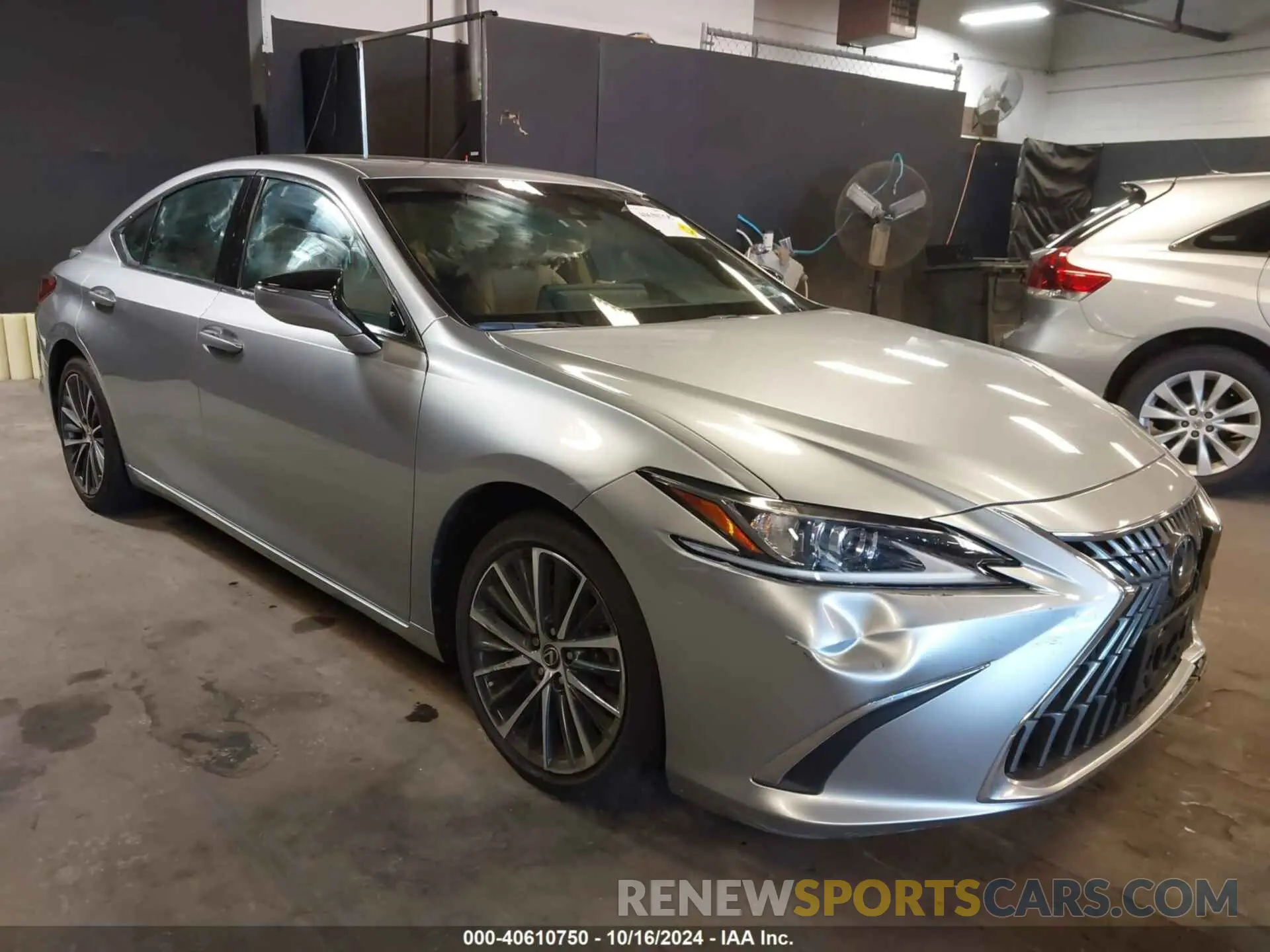 6 Photograph of a damaged car 58ADZ1B18NU120099 LEXUS ES 350 2022