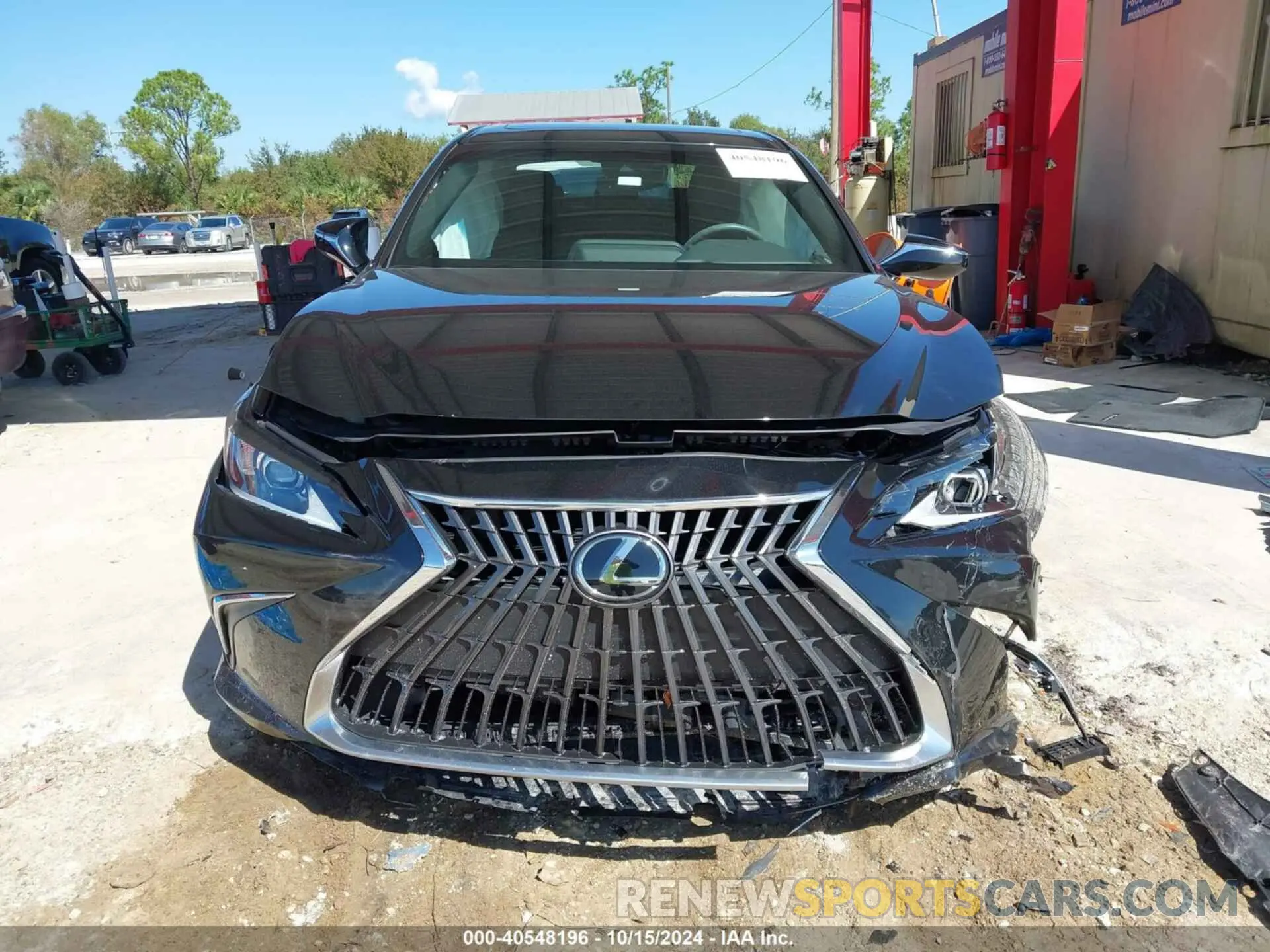 6 Photograph of a damaged car 58ACZ1B15PU140339 LEXUS ES 350 2023