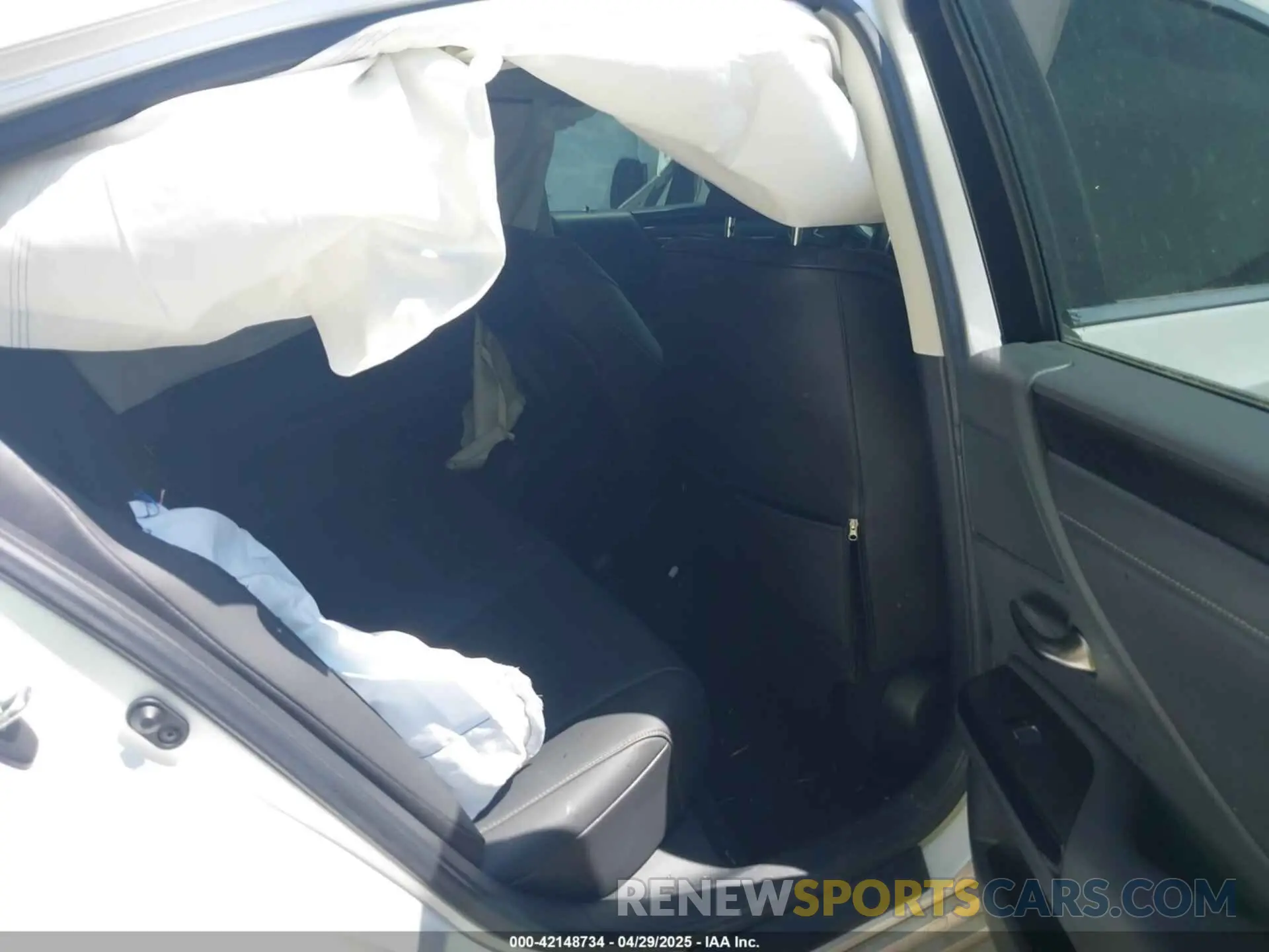 8 Photograph of a damaged car 58ADZ1B10PU146036 LEXUS ES 350 2023