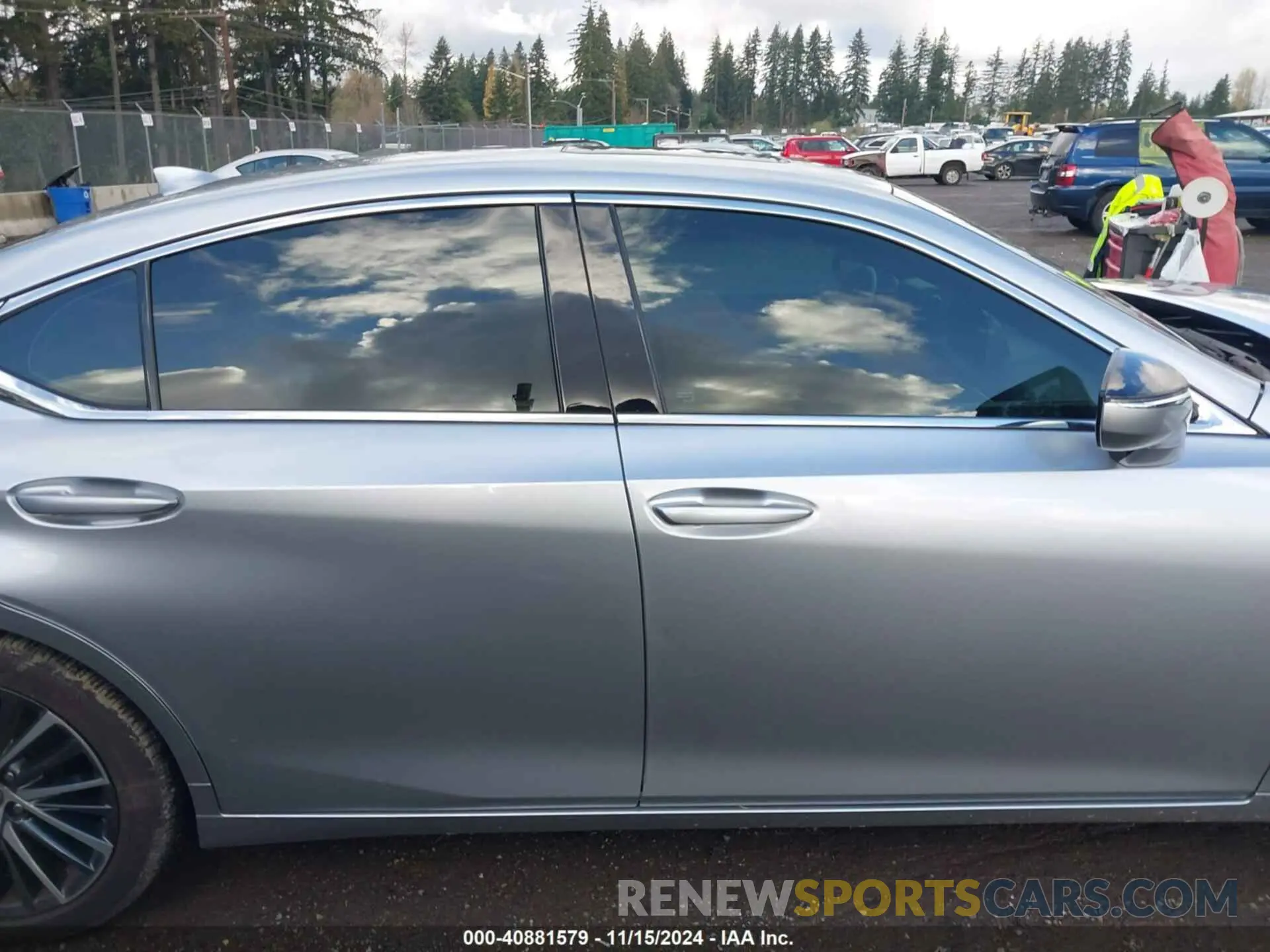 13 Photograph of a damaged car 58ADZ1B16PU143318 LEXUS ES 350 2023