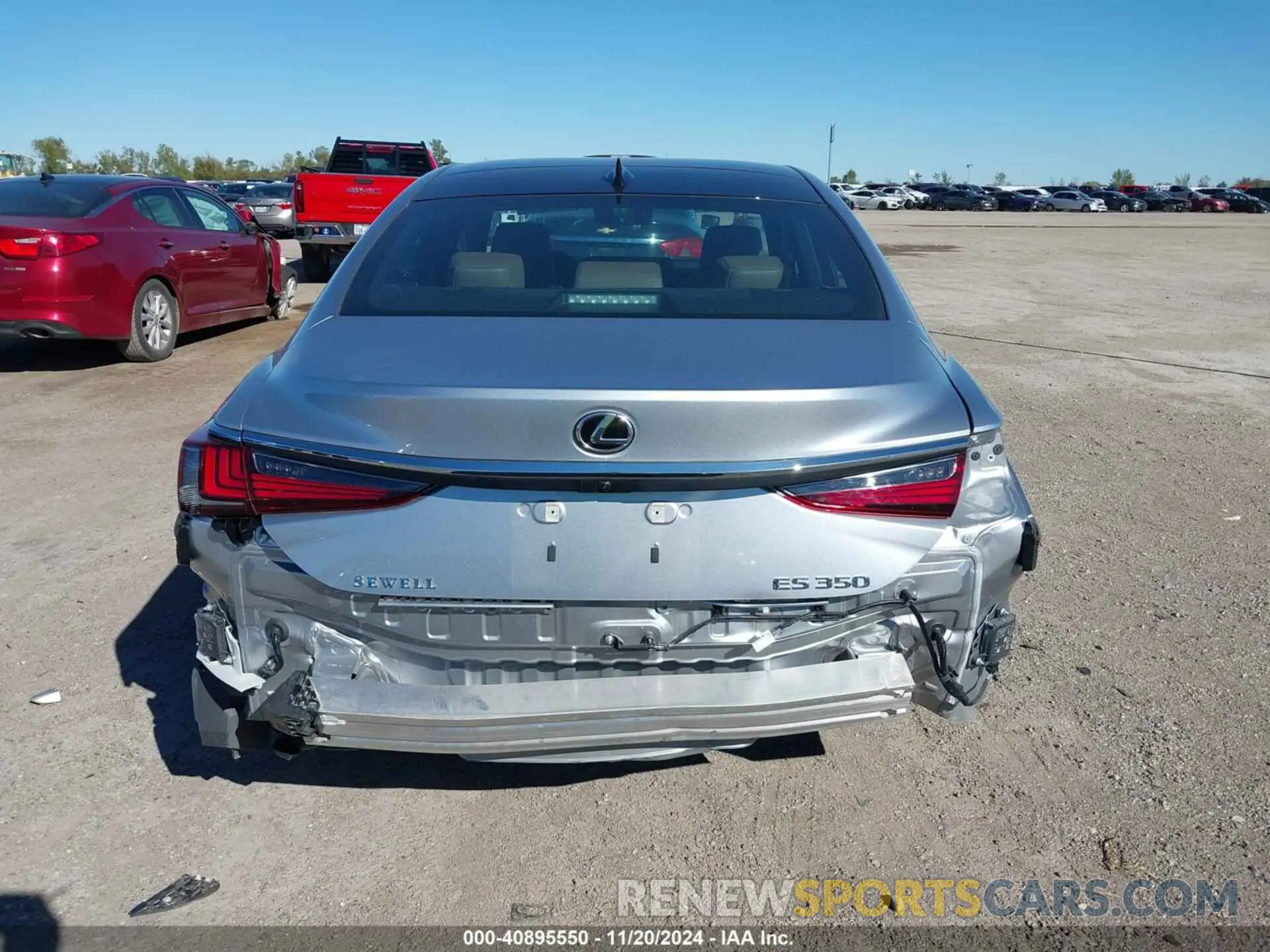 17 Photograph of a damaged car 58ADZ1B19PU155852 LEXUS ES 350 2023