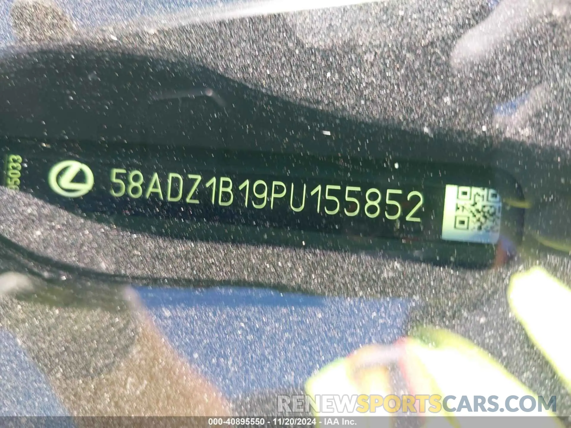 18 Photograph of a damaged car 58ADZ1B19PU155852 LEXUS ES 350 2023