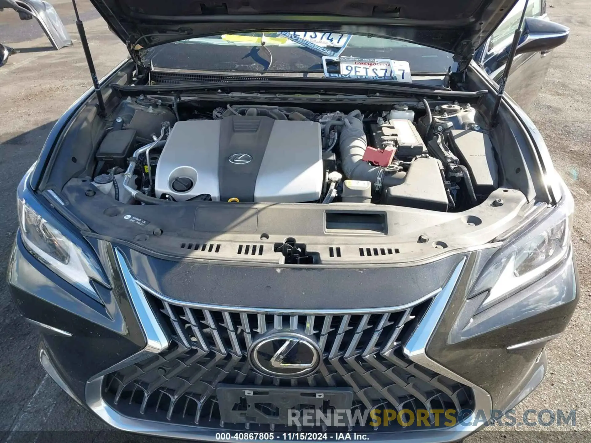10 Photograph of a damaged car 58AEZ1B12PU146270 LEXUS ES 350 2023