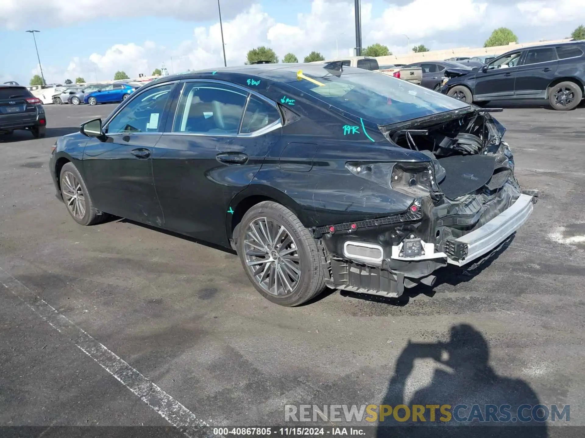 3 Photograph of a damaged car 58AEZ1B12PU146270 LEXUS ES 350 2023