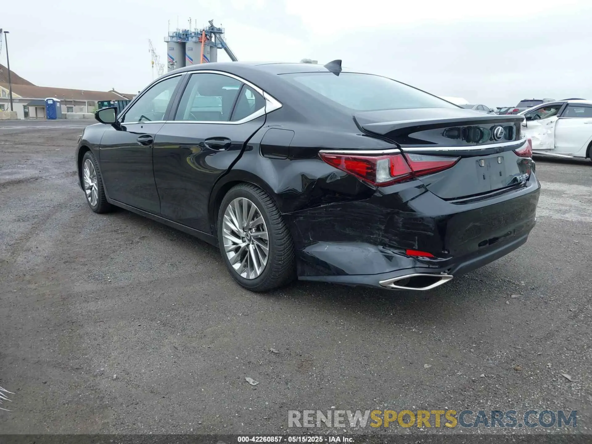 3 Photograph of a damaged car 58AFZ1B14PU159333 LEXUS ES 350 2023
