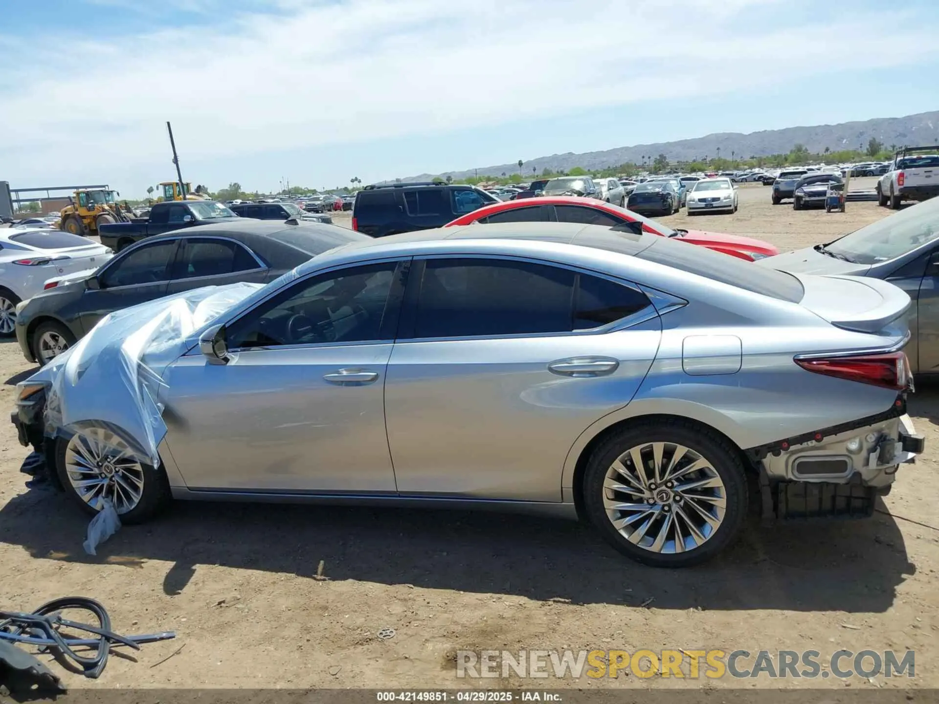 15 Photograph of a damaged car 58AFZ1B16PU148415 LEXUS ES 350 2023