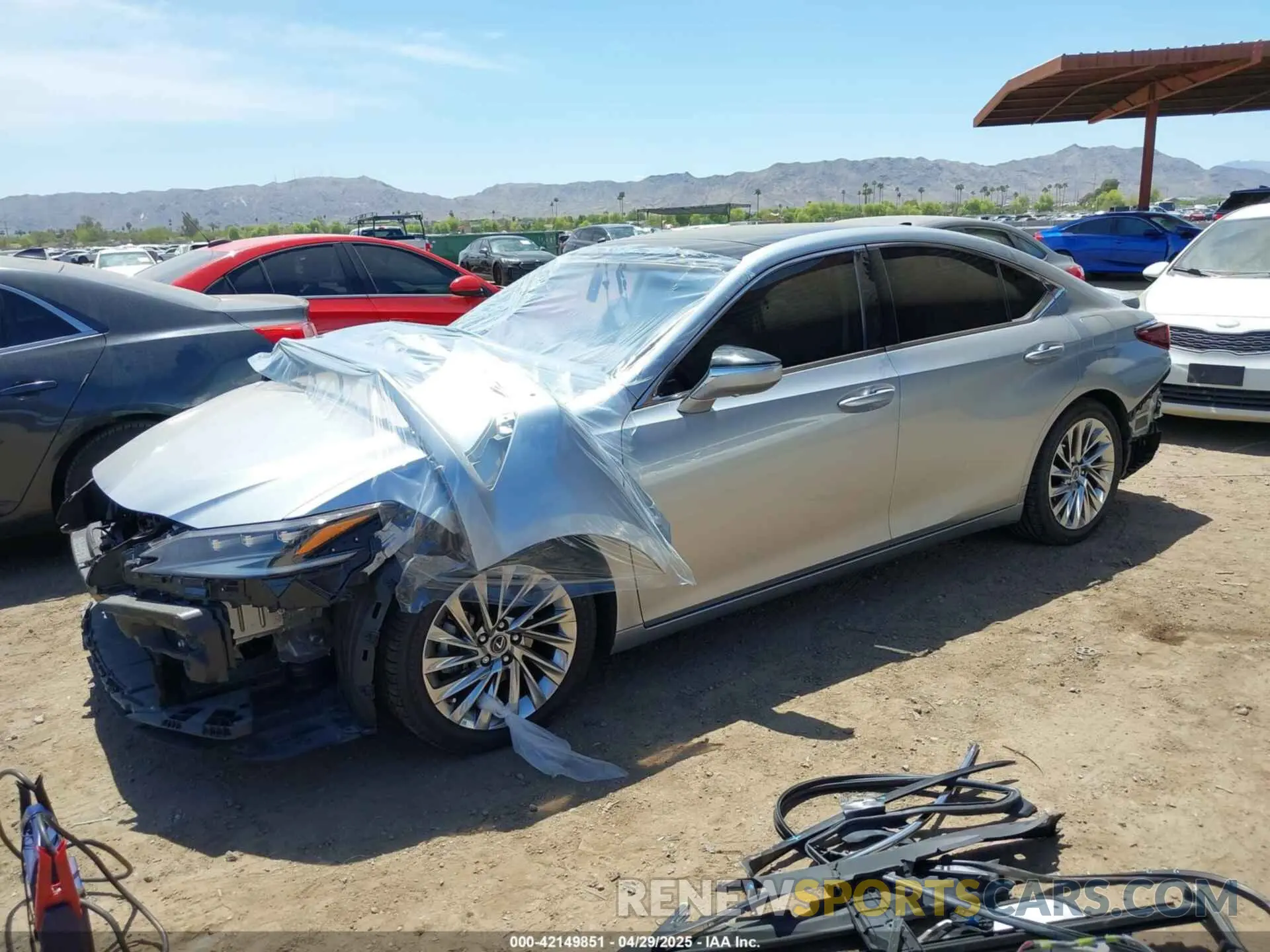 2 Photograph of a damaged car 58AFZ1B16PU148415 LEXUS ES 350 2023