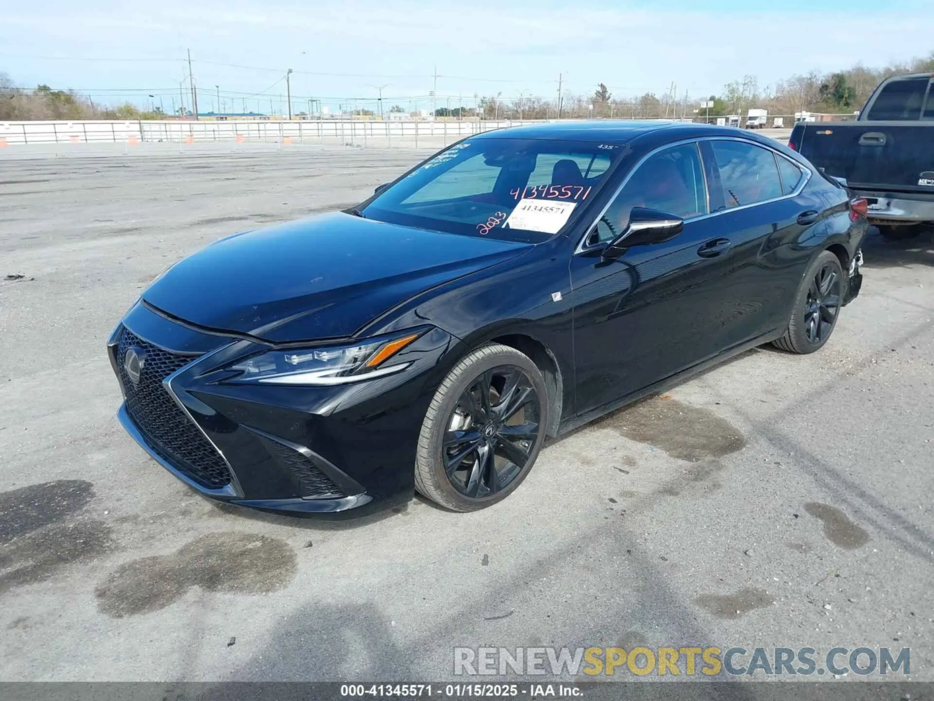 2 Photograph of a damaged car 58AJZ1B10PU158450 LEXUS ES 350 2023