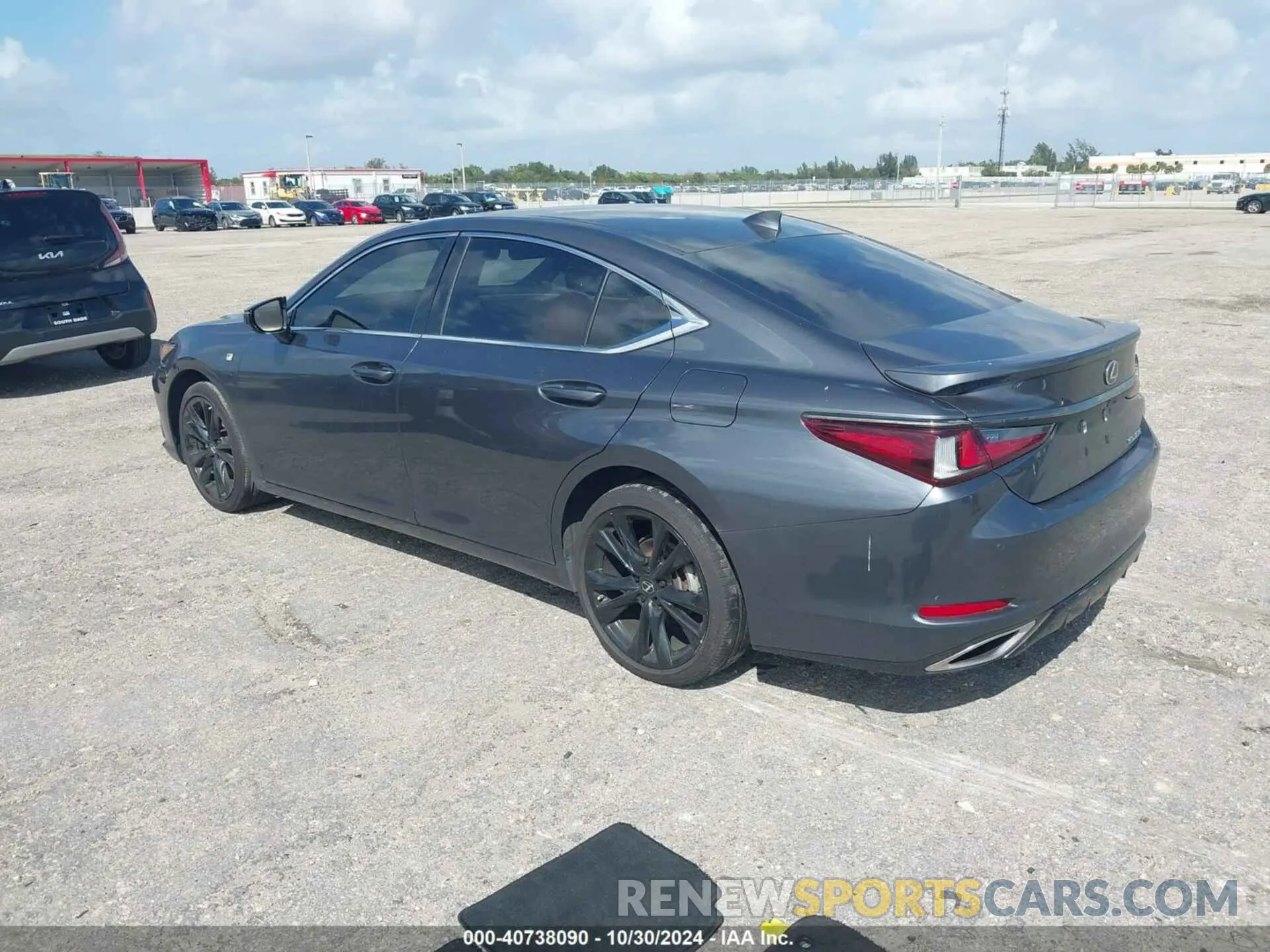 3 Фотография поврежденного автомобиля 58AJZ1B16PU152961 LEXUS ES 350 2023