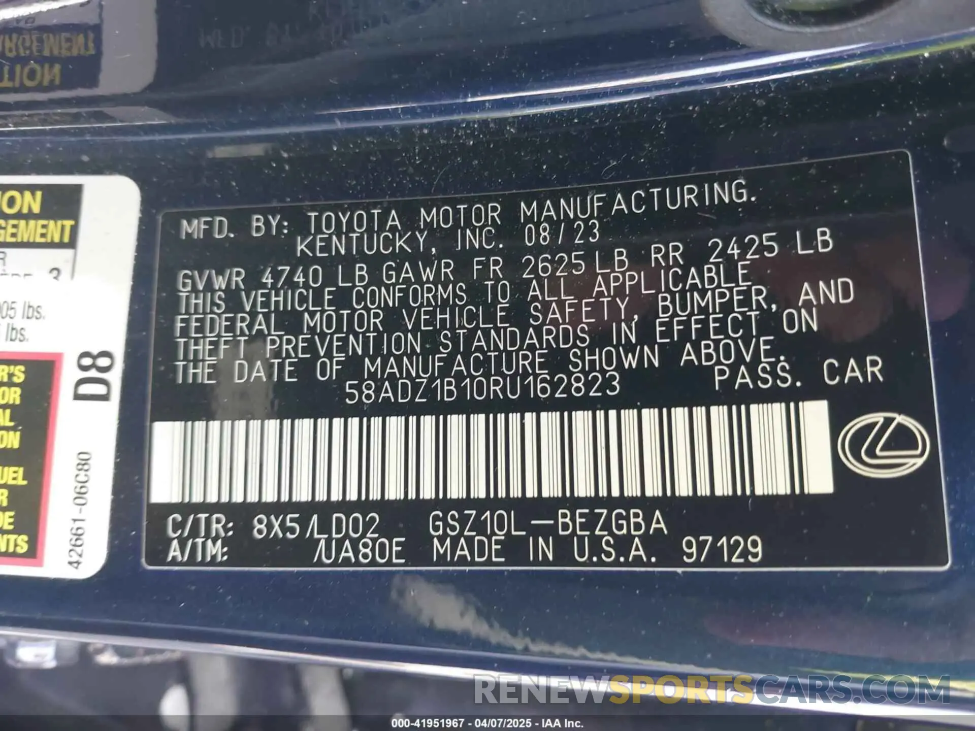 9 Photograph of a damaged car 58ADZ1B10RU162823 LEXUS ES 350 2024