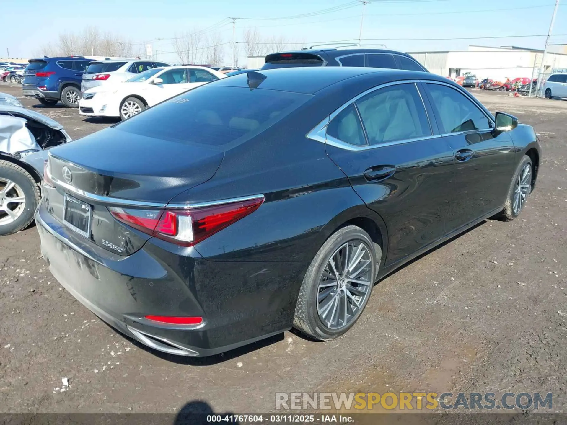 4 Фотография поврежденного автомобиля 58ADZ1B11RU182353 LEXUS ES 350 2024