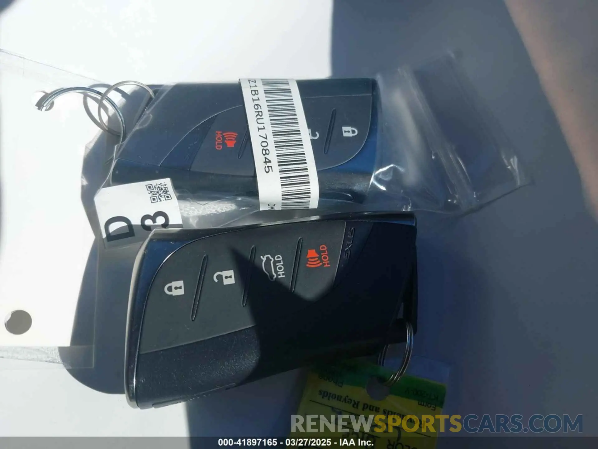11 Photograph of a damaged car 58ADZ1B16RU170845 LEXUS ES 350 2024