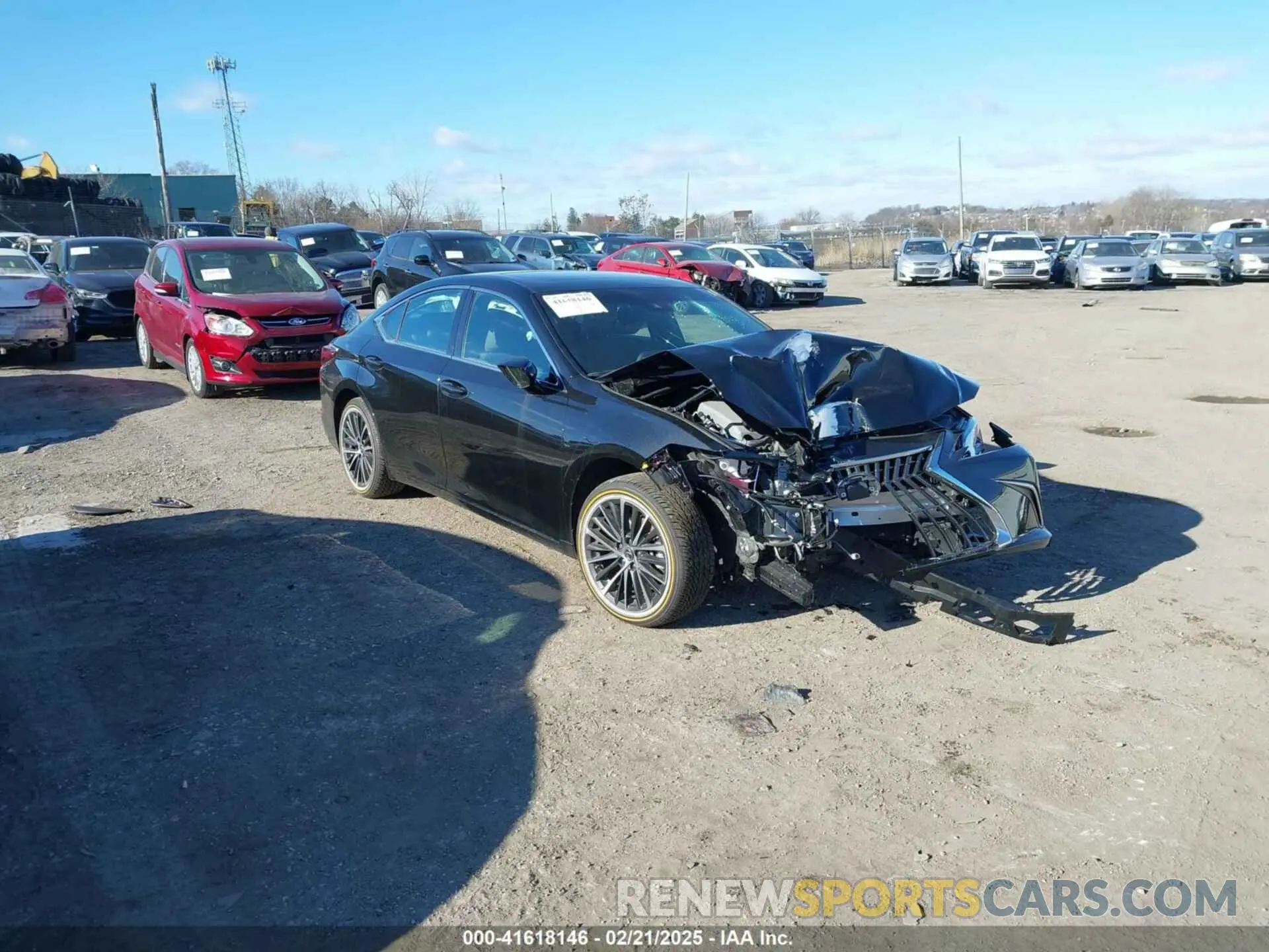 1 Фотография поврежденного автомобиля 58ADZ1B17RU174919 LEXUS ES 350 2024