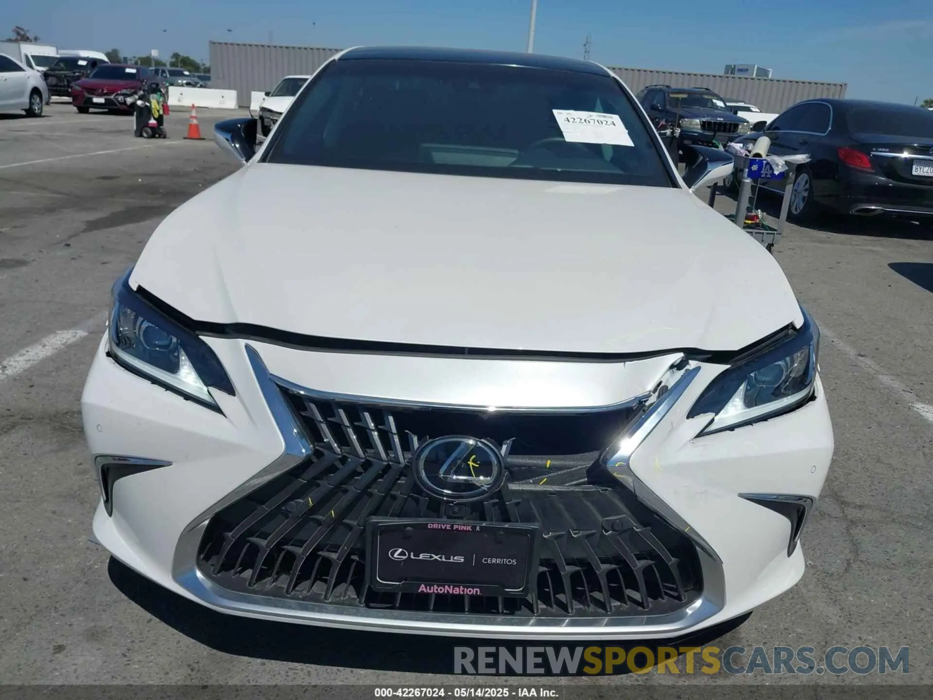 12 Фотография поврежденного автомобиля 58AEZ1B17RU162144 LEXUS ES 350 2024
