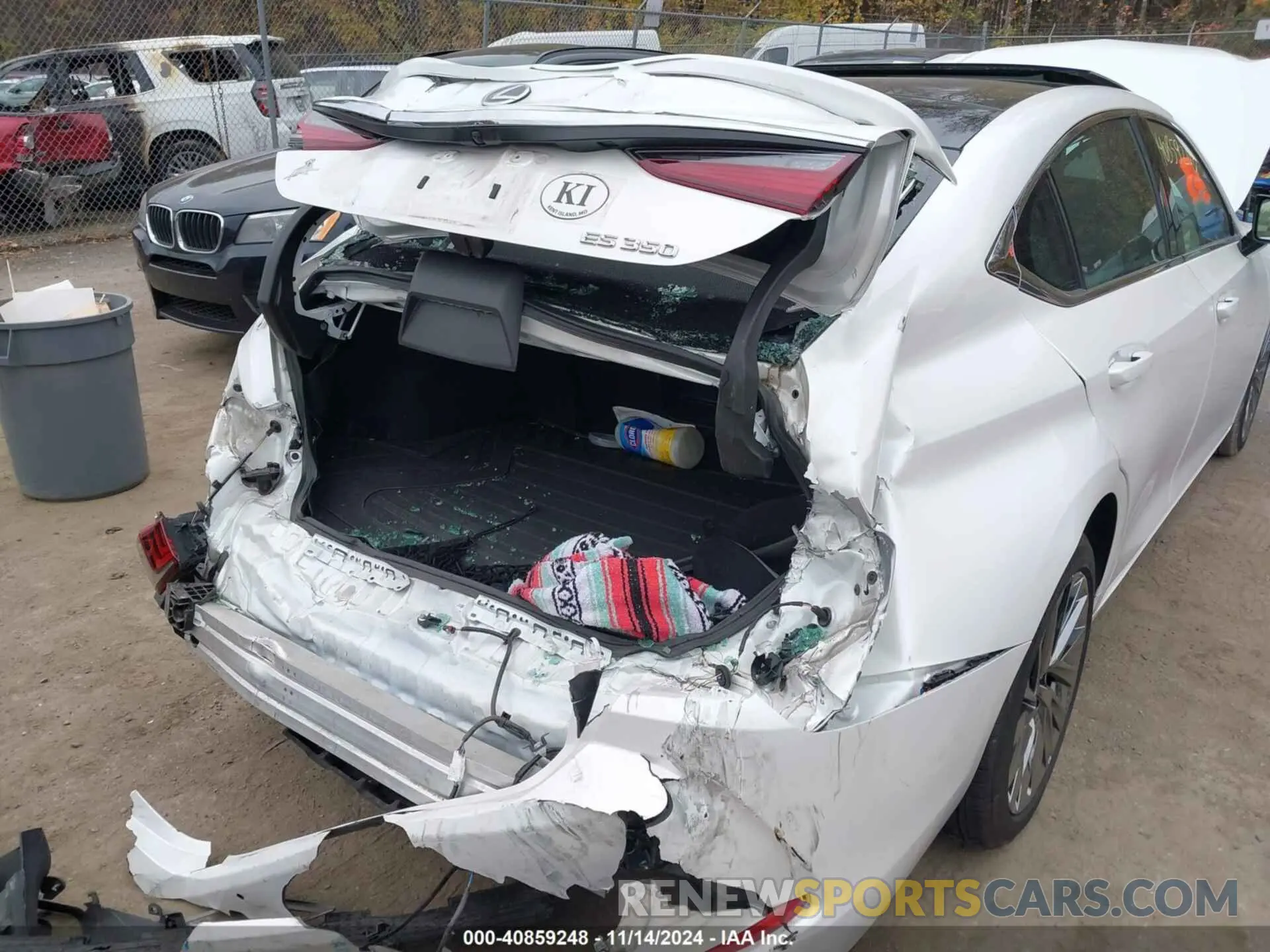 6 Photograph of a damaged car 58AFZ1B18RU161511 LEXUS ES 350 2024