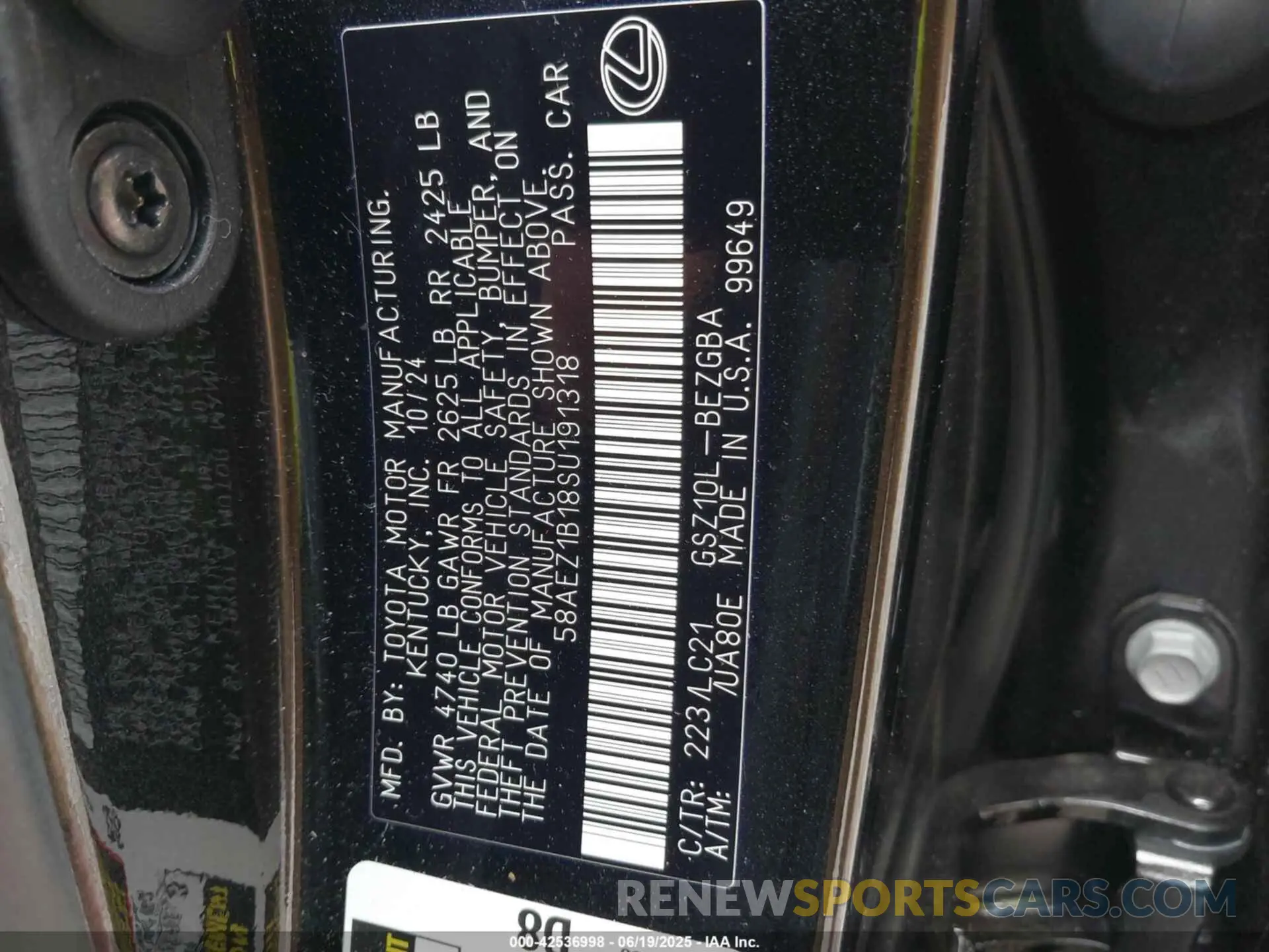 9 Photograph of a damaged car 58AEZ1B18SU191318 LEXUS ES 350 2025