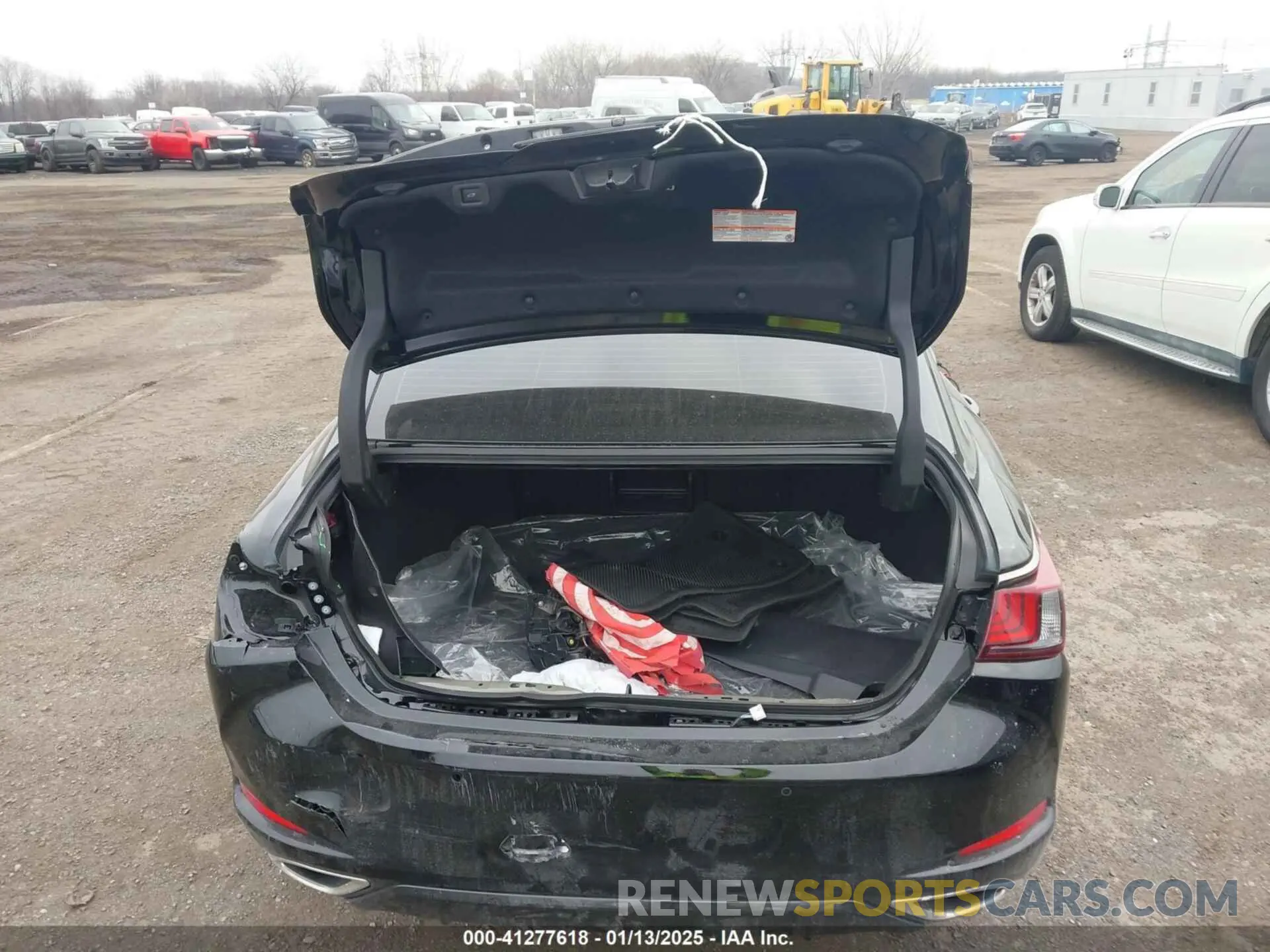 16 Photograph of a damaged car 58AJZ1B10SU193062 LEXUS ES 350 2025
