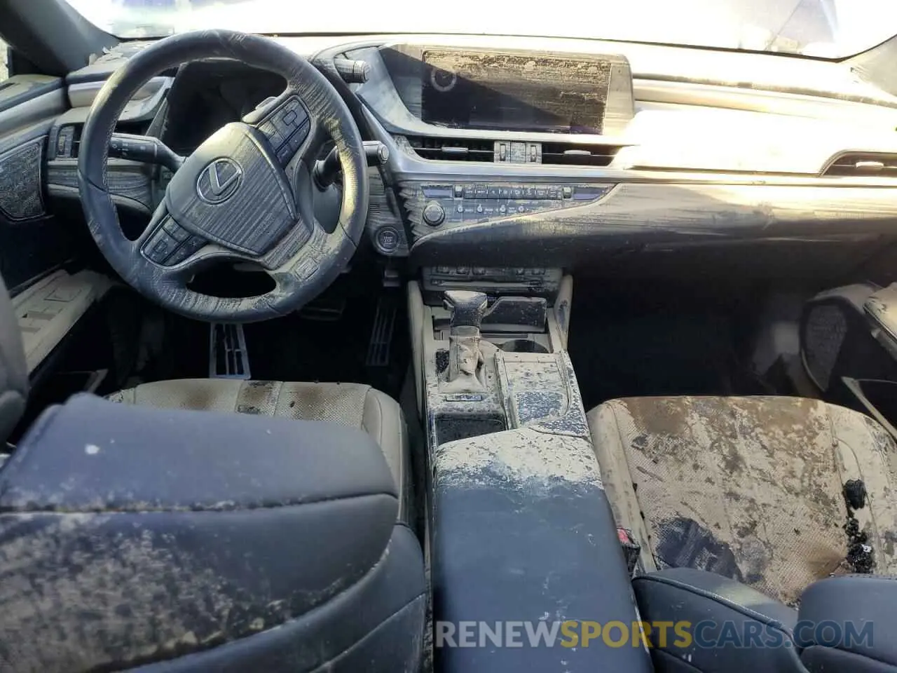 8 Фотография поврежденного автомобиля 58AGZ1B14LU080906 LEXUS ES 350 F S 2020