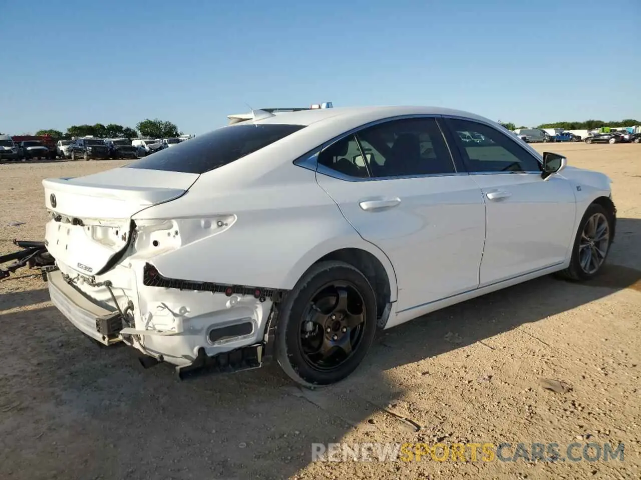3 Photograph of a damaged car 58AGZ1B16LU075657 LEXUS ES 350 F S 2020