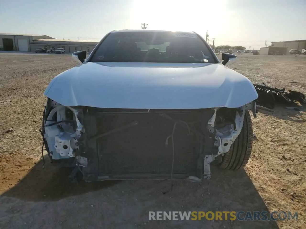 5 Photograph of a damaged car 58AGZ1B16LU075657 LEXUS ES 350 F S 2020