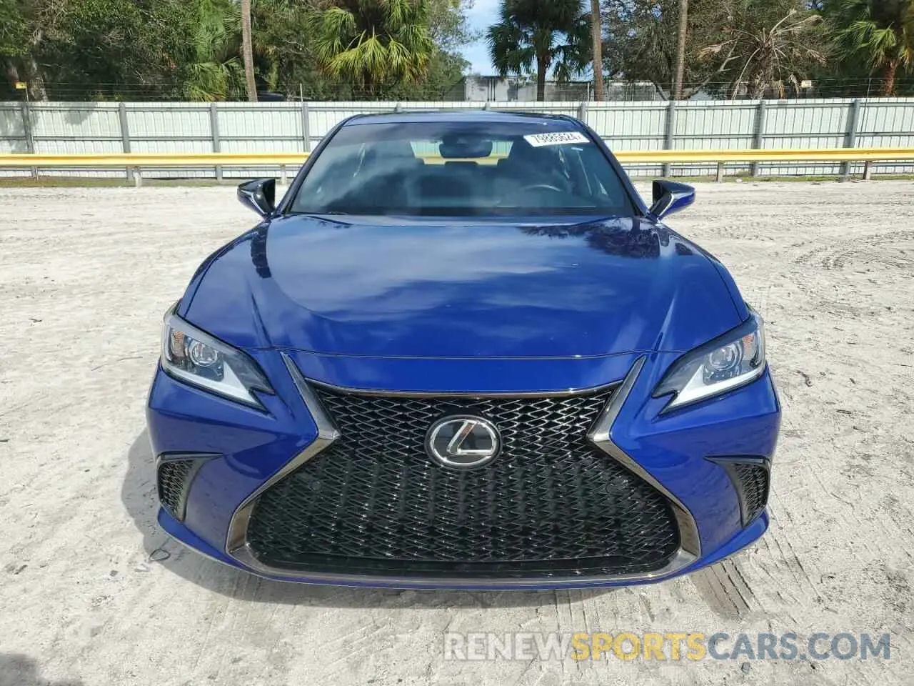 5 Фотография поврежденного автомобиля 58AGZ1B19LU064958 LEXUS ES 350 F S 2020