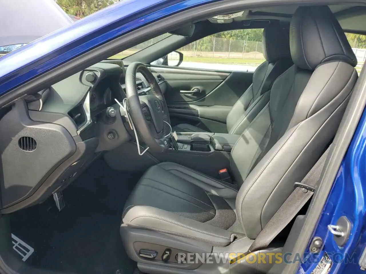 7 Фотография поврежденного автомобиля 58AGZ1B19LU064958 LEXUS ES 350 F S 2020