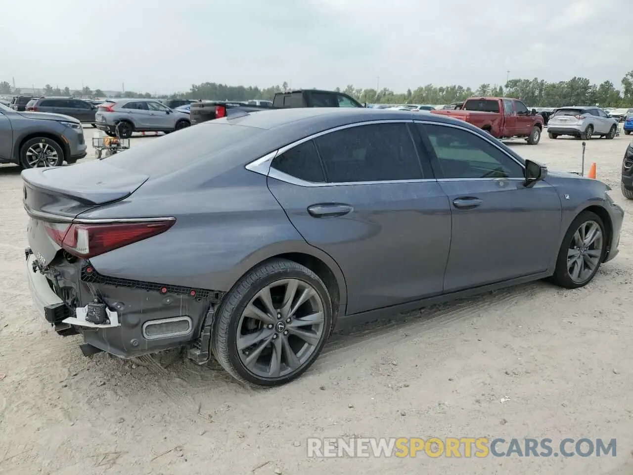 3 Photograph of a damaged car 58AGZ1B19LU081548 LEXUS ES 350 F S 2020