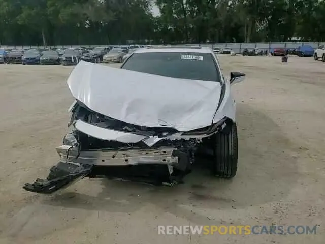 13 Photograph of a damaged car 58AGZ1B1XLU072700 LEXUS ES 350 F S 2020