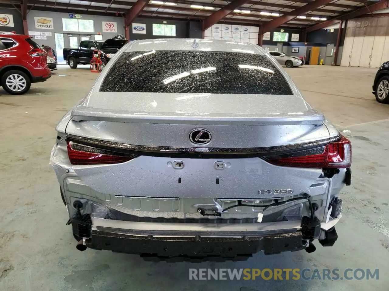6 Photograph of a damaged car 58AJZ1B19NU115867 LEXUS ES 350 F S 2022