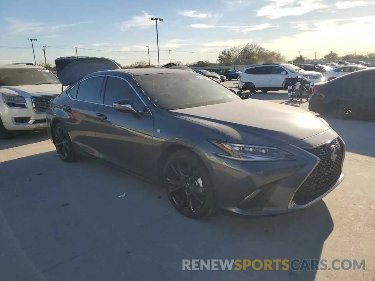 4 Photograph of a damaged car 58AJZ1B11PU139910 LEXUS ES 350 F S 2023
