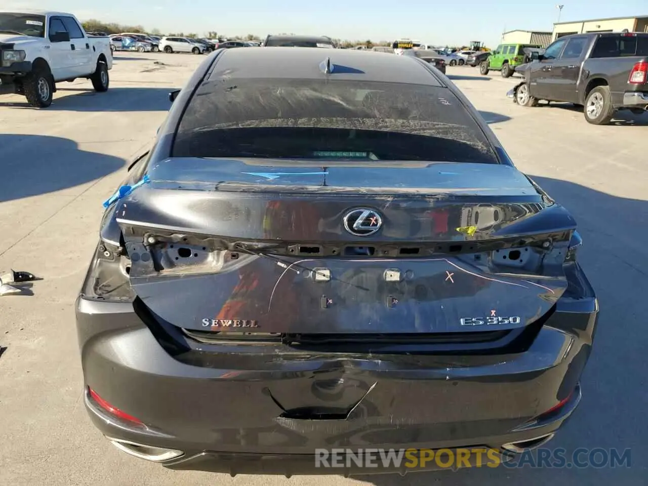 6 Photograph of a damaged car 58AJZ1B11PU139910 LEXUS ES 350 F S 2023