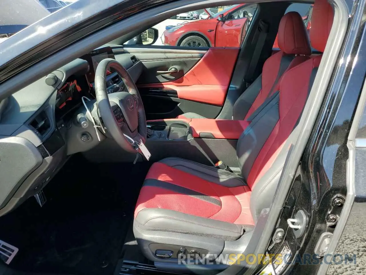 7 Photograph of a damaged car 58AJZ1B18RU166993 LEXUS ES 350 F S 2024