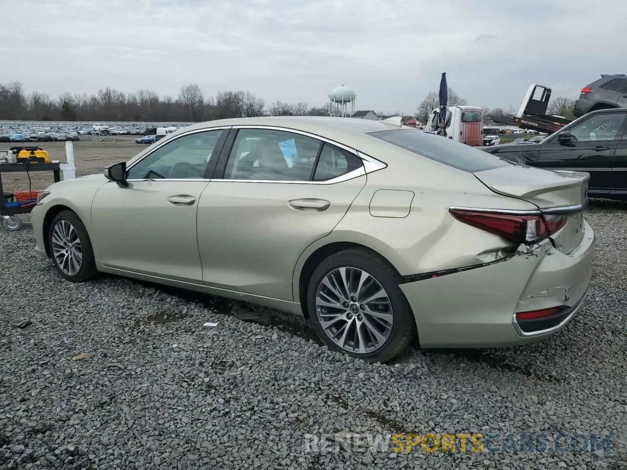 2 Фотография поврежденного автомобиля 58AD11D11MU003340 LEXUS ES250 2021
