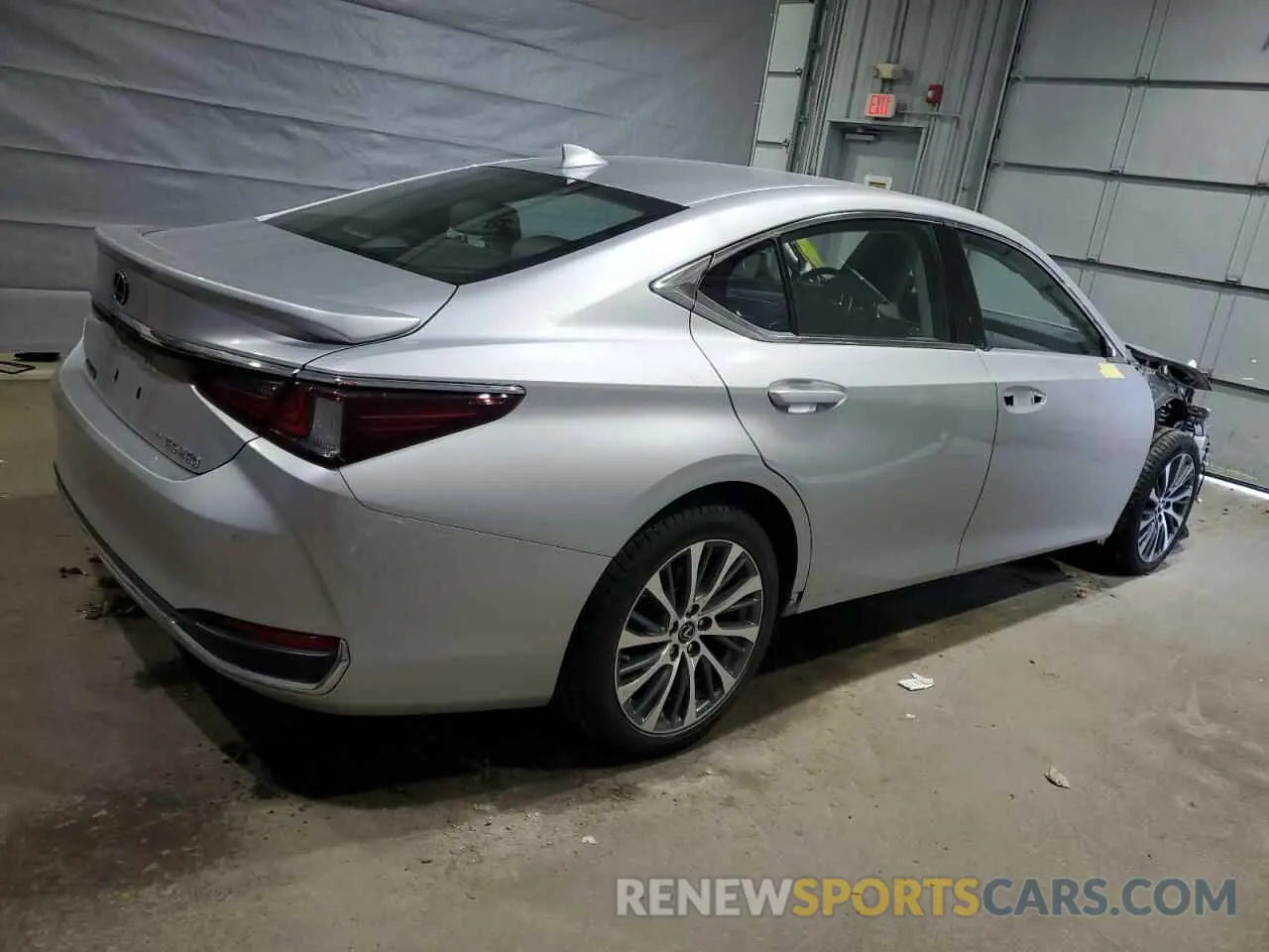 3 Фотография поврежденного автомобиля 58AD11D13MU005655 LEXUS ES250 2021