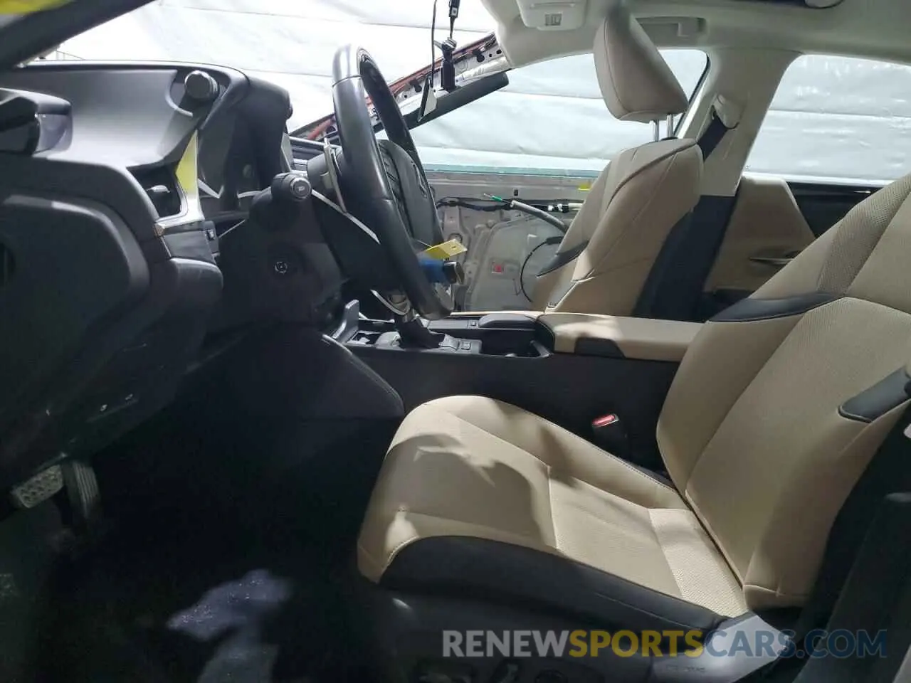7 Фотография поврежденного автомобиля 58AD11D13MU005655 LEXUS ES250 2021