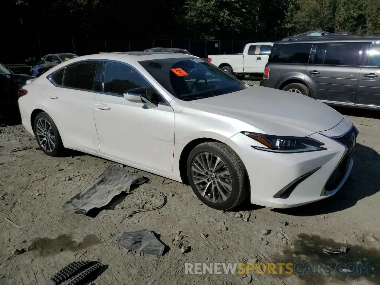 4 Фотография поврежденного автомобиля 58AD11D16MU007089 LEXUS ES250 2021