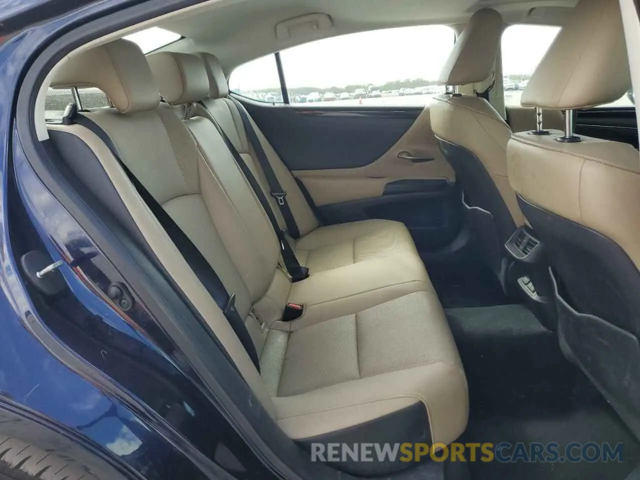 10 Фотография поврежденного автомобиля 58AD11D17MU001818 LEXUS ES250 2021