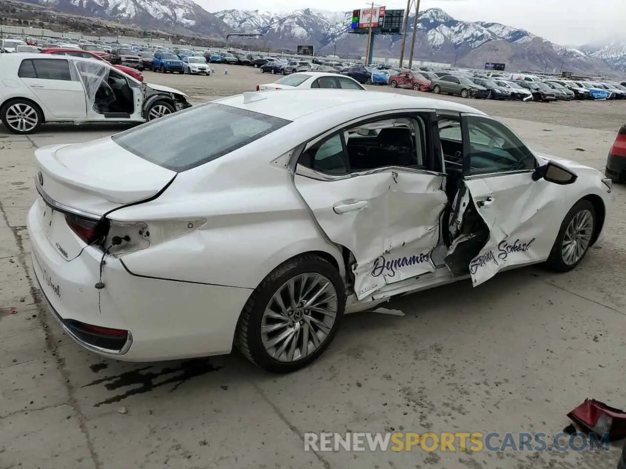 3 Фотография поврежденного автомобиля 58AB21B12KU004016 LEXUS ES300 2019
