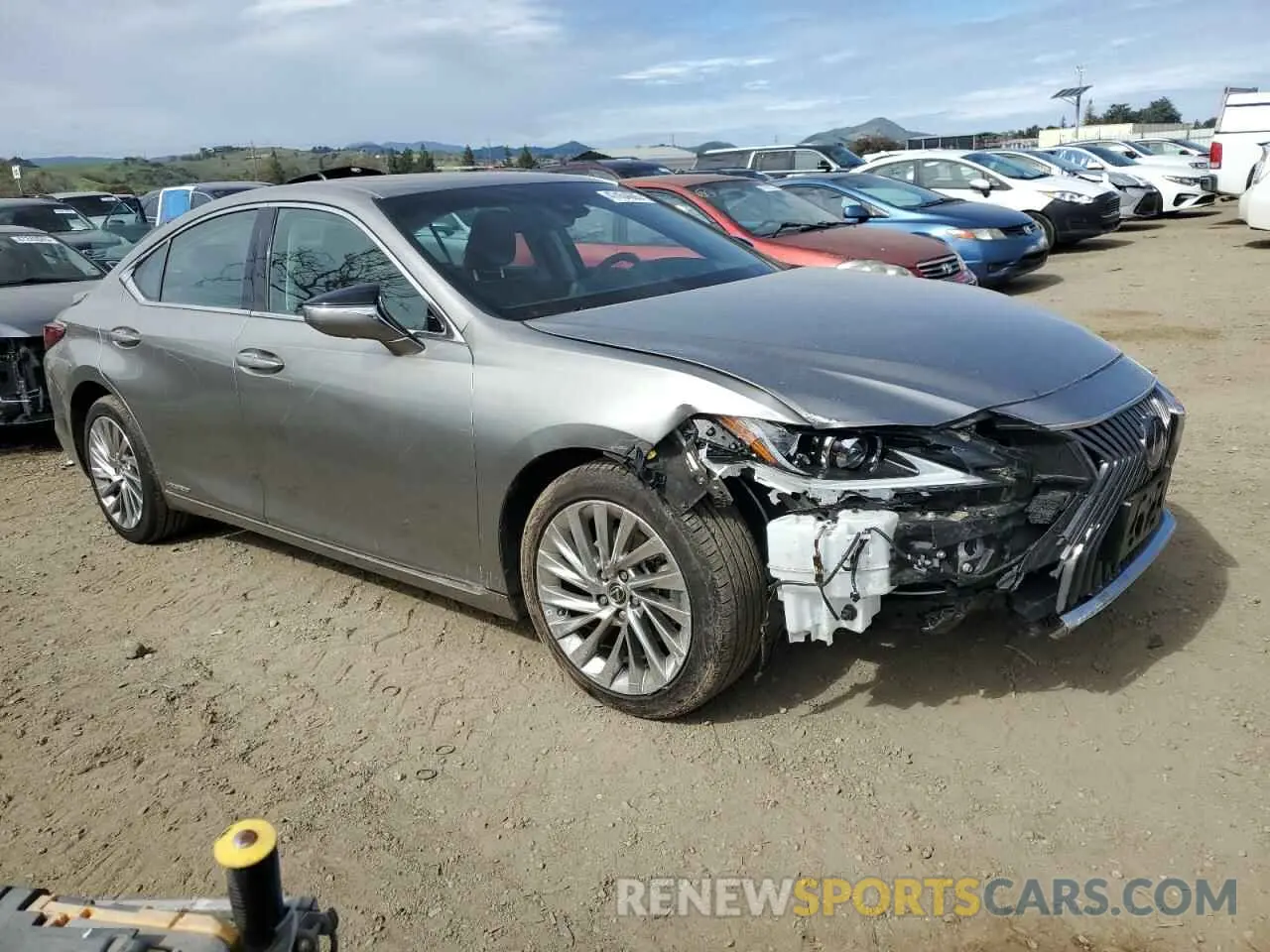 4 Фотография поврежденного автомобиля 58AB21B14KU004230 LEXUS ES300 2019