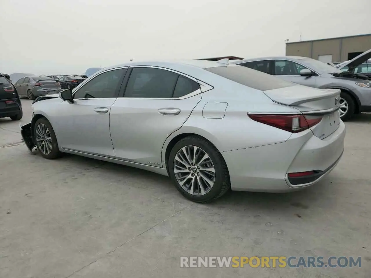 2 Photograph of a damaged car 58AB21B1XKU003583 LEXUS ES300 2019
